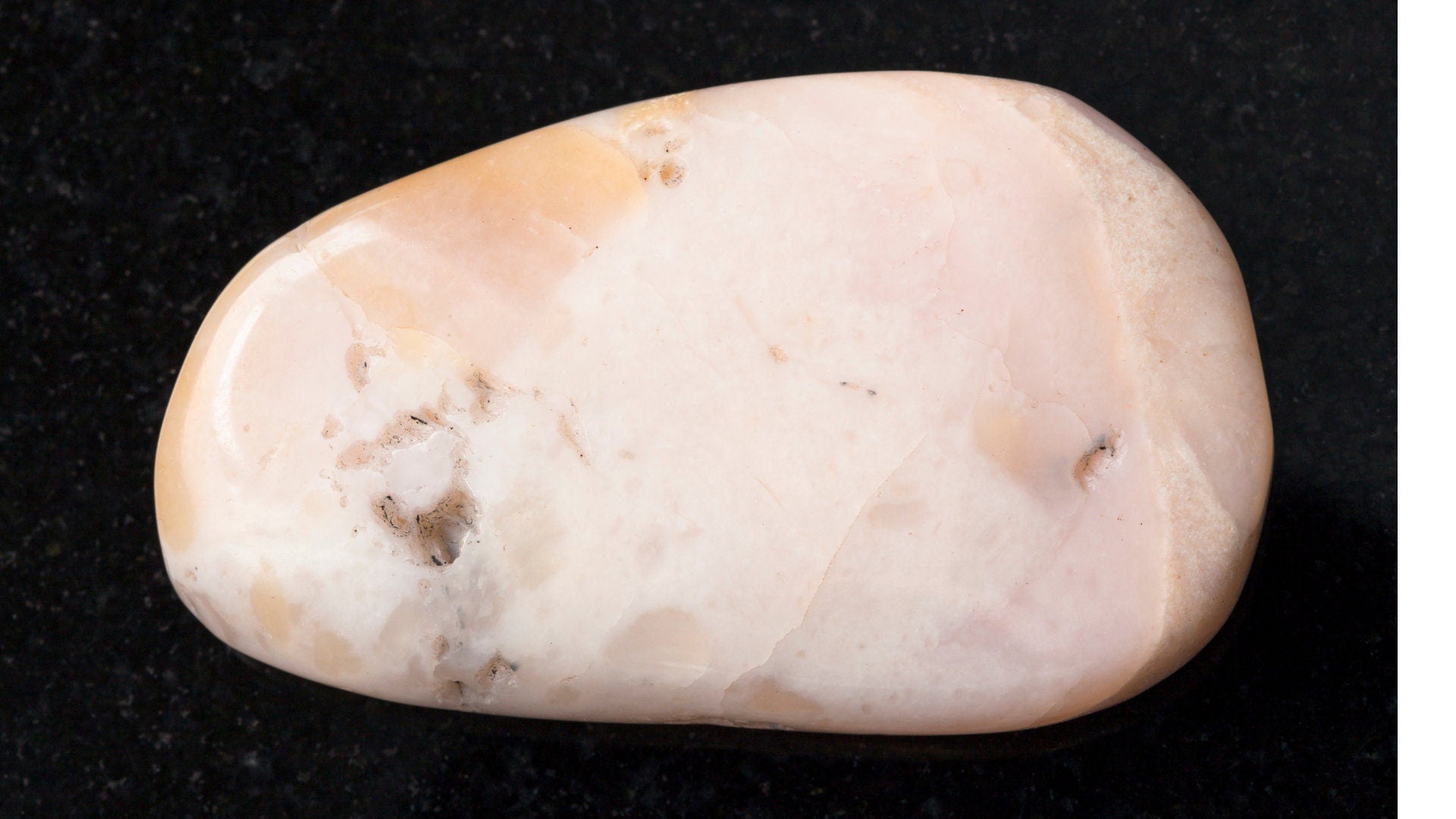 Opal desktop wallpaper. Put it as a background, in any of your electronics smartphone, laptop, computer, pad.