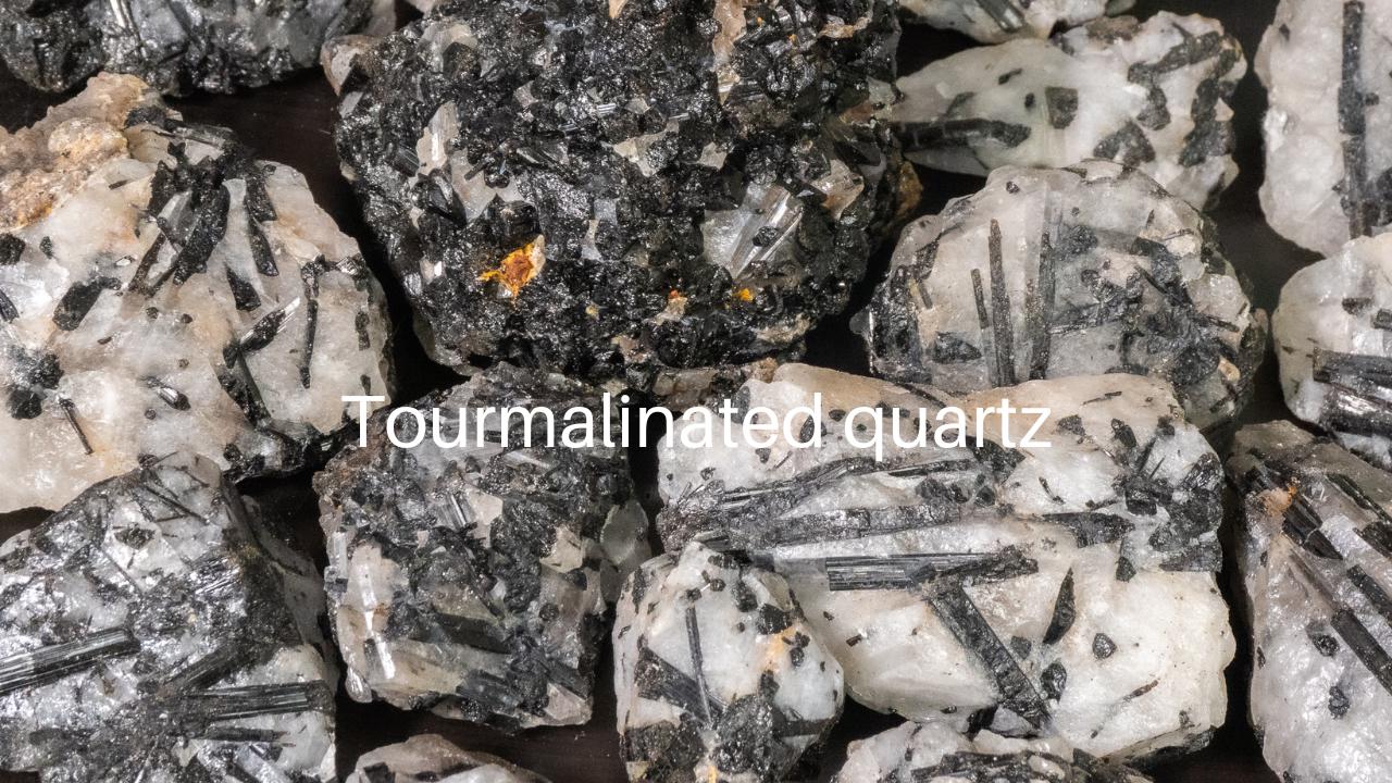 Tourmalined Quartz and the 12 astrological signs